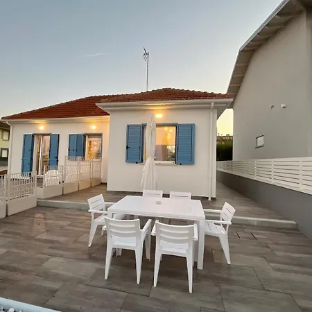 Casa Anita - Fronte Mare 马洛塔