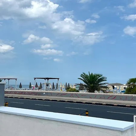 公寓 Casa Anita - Fronte Mare 马洛塔